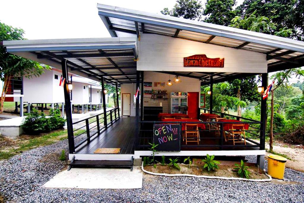 Plawan Lipe Resort Bagian luar foto